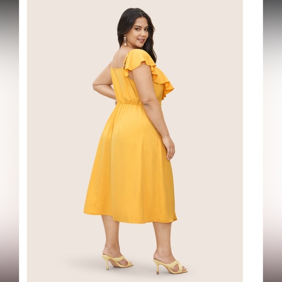 BloomChic Citrus Solid Ruffle Trim Surplice Neck Dress - Picture 7 of 8